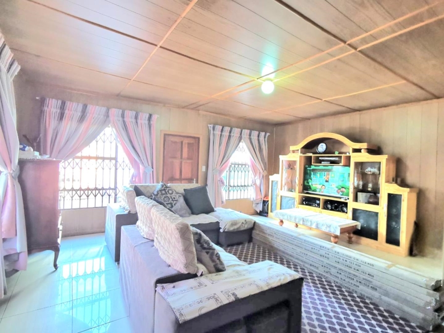 3 Bedroom Property for Sale in Blomanda Free State